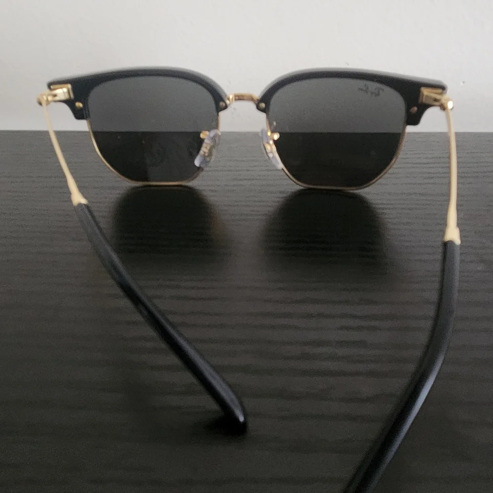 Ray-Ban stylish ray